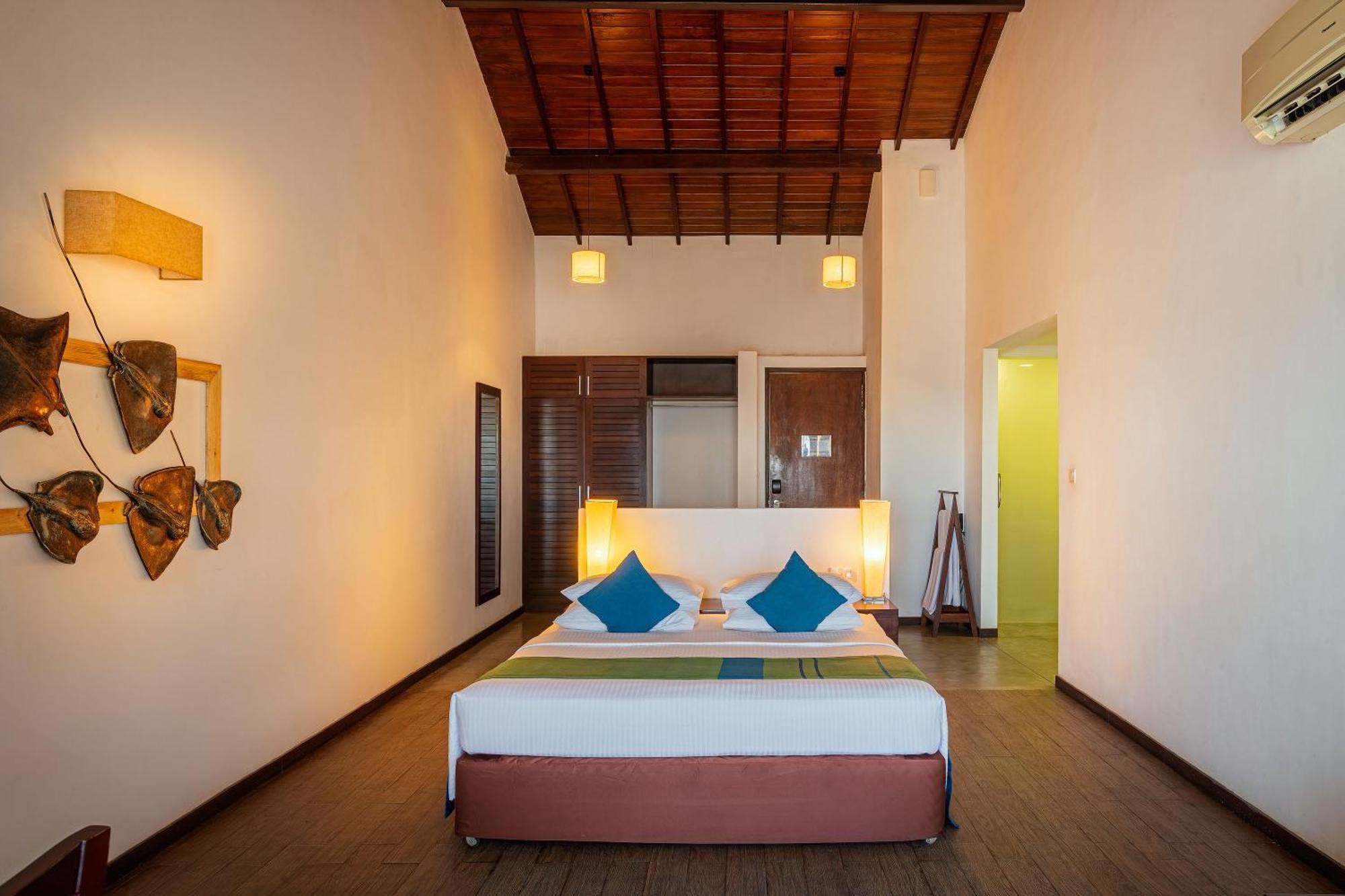 The Calm Resort & Spa Passikudah Room photo